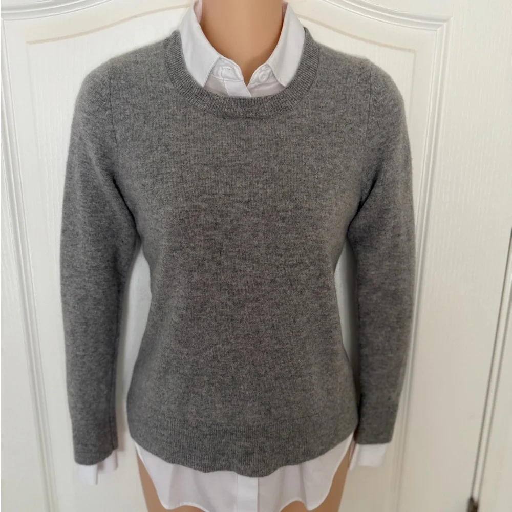 Gray Wool Crew Neck 100% Wool Fitted Pullover Sweater, Size XS